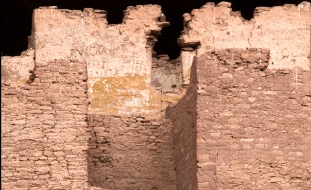 Canyon de Chelly White House ruins